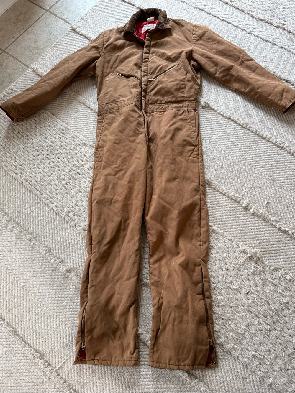 Brown One-Piece Insulated Coverall Men’s size L walls blizzard pruf